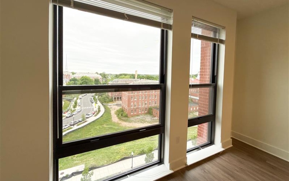 S2 - Studio floorplan layout with 1 bathroom and 500 square feet (Bedroom Window Views)